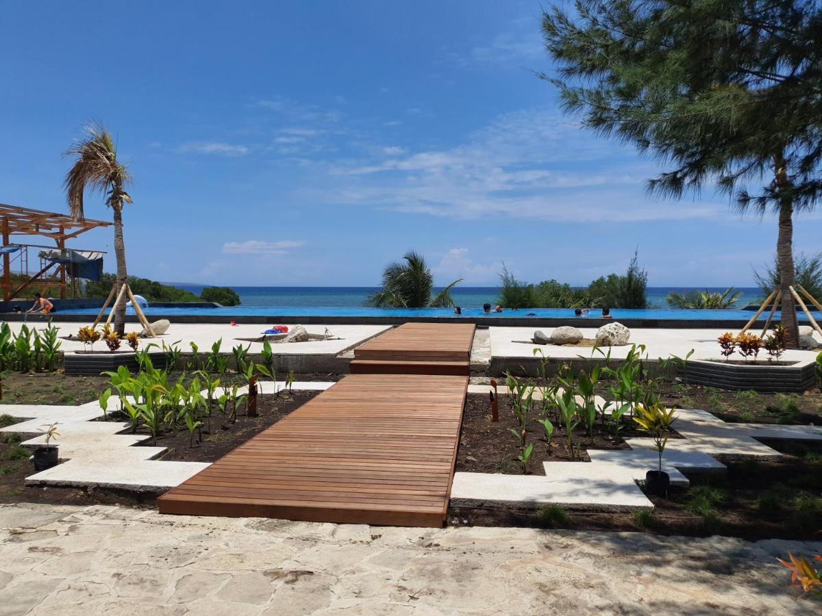 Padadita Beach Hotel Ваингапу Экстерьер фото