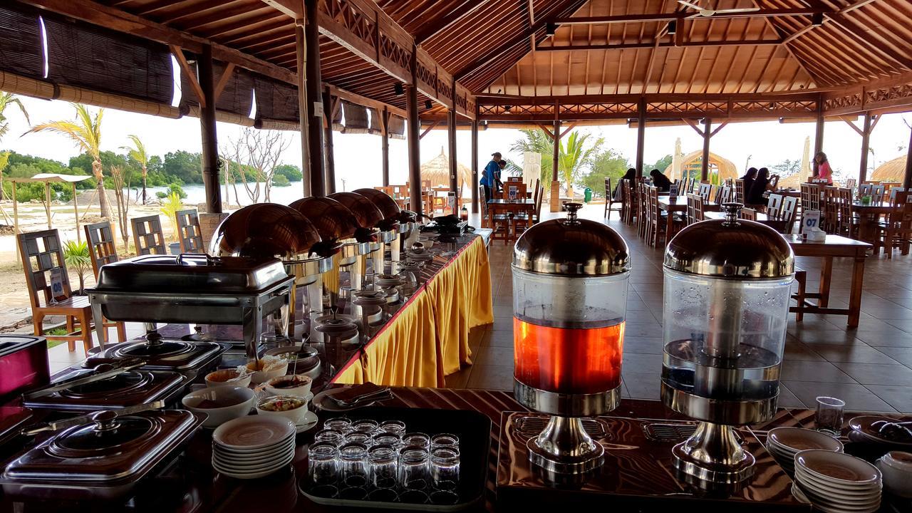 Padadita Beach Hotel Ваингапу Экстерьер фото